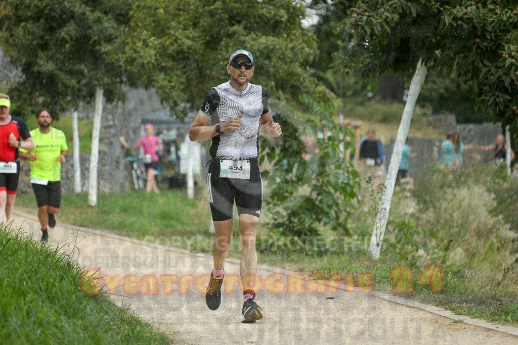 250824_1359_EX1_4528 | Sportfotografie im Rhein-Sieg Kreis, Köln, Bonn, NRW, Rheinland Pfalz, Hessen, etc. Unser Tätigkeitsfeld umfasst den Laufsport vom Volkslauf über den Marathon, Duathlon, Triathon bis zum Ultralauf wie Kölnpfad Ultra oder Schindertrail.