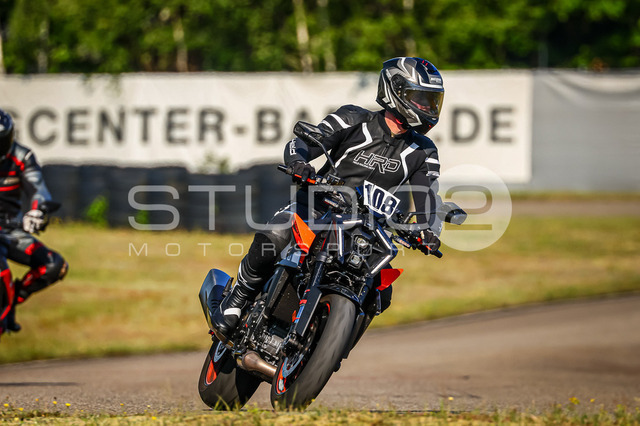 0108-260508DCB-006_108 | Deine Full-Service-Agentur für ✔️Videoproduktionen und ✔️Motorsportfotografie Jetzt Angebot anfragen!
