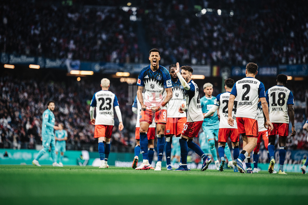 Fußball | Männer | Saison 2025/2026 | 1. Fußball-Bundesliga | 31. Spieltag | Hamburger SV vs. TSG Hoffenheim | 25.04.2026 | Torjubel Robert Glatzel (#9, HSV)