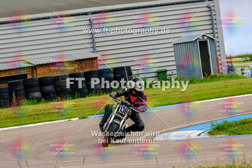 MotoTeam-8084 | Hier findet Ihr Bilder von Touristenfahrten auf der Nürburgring Nordschleife oder von anderen Veranstaltungen die ich besucht habe. Viel Spass beim Durch Schauen 