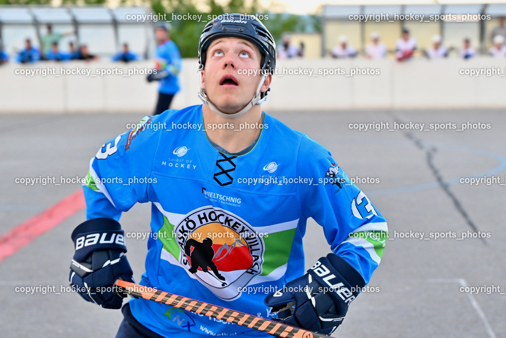 SV ASKÖ Hockey Villach vs. VAS Villach | #13 SCHARF Nikolas, SV ASKÖ Hockey Villach vs. VAS Villach, SV ASKÖ Hockey Villach vs. VAS Villach am 10.05.2025 in Villach (Alpen Arena ), Austria, (Photo by Bernd Stefan)