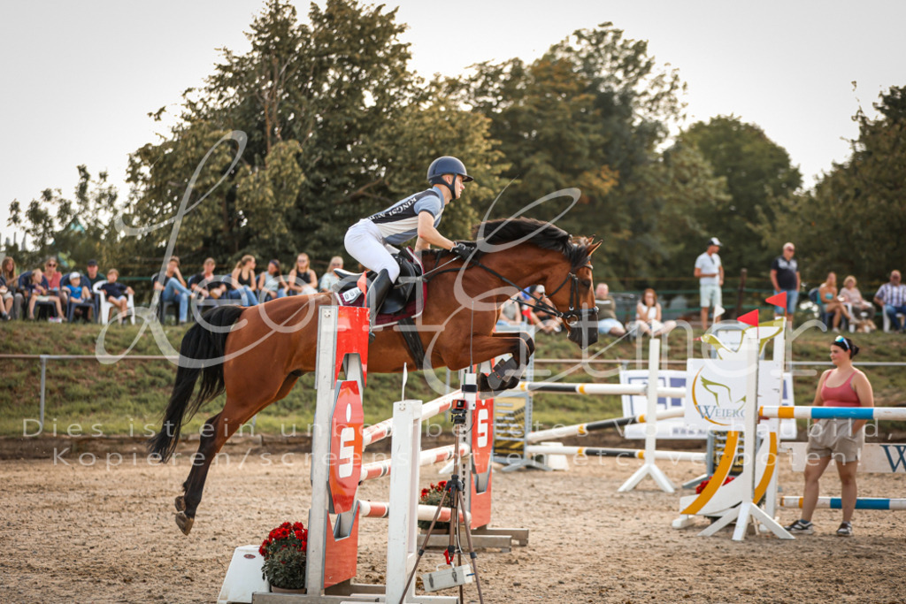 29.SaSpL00156 | Leoni Ertmer Photography - Realisiert mit Pictrs.com