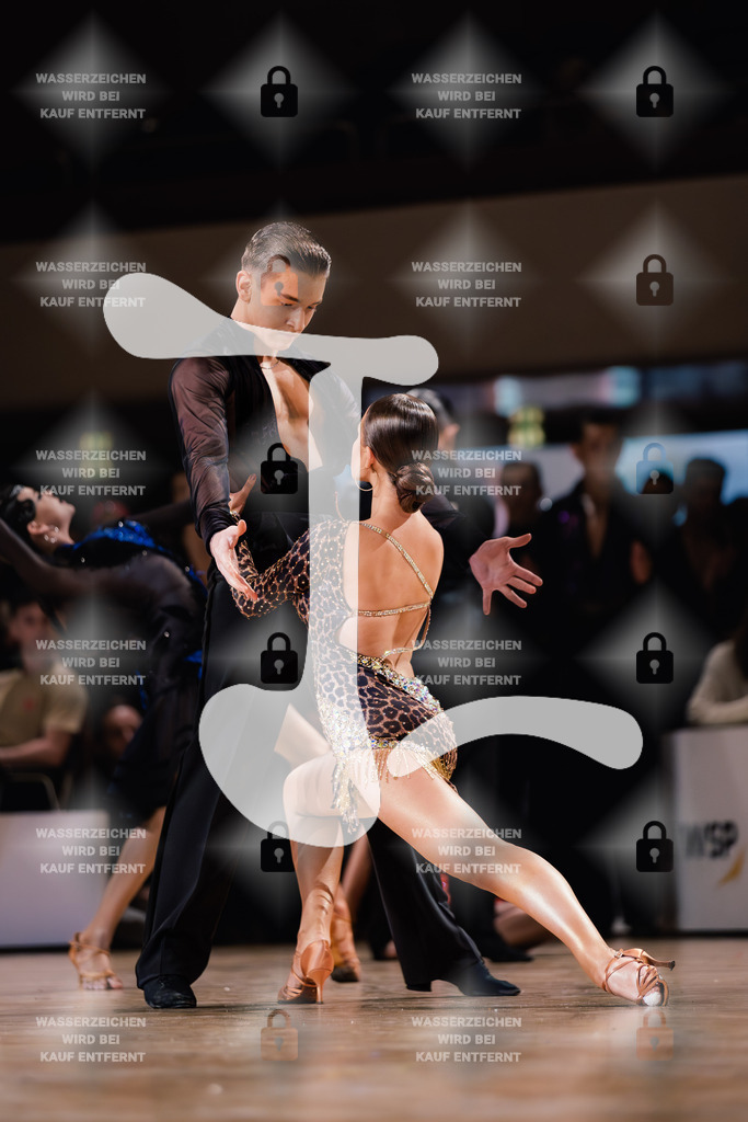 Goldstadtpokal 2025 - WDSF Open Latin Youth 22nd (80) Alexander Wagner _ Julina Gerter (1. Tanzsportclub Rastatt)-2025-01-25-7284 | Webshop for digital downloads and prints of dance sport, event & show photographer Julian Link - Realisiert mit Pictrs.com