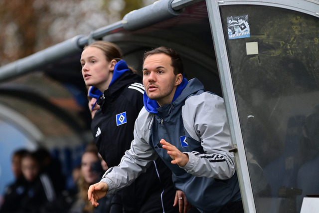 Fußball I Juniorinnen I Saison 2025-2026 I Regionalliga Nord I 7. Spieltag I Hamburger SV U17 - SpVg Aurich U17 I 03078 | Der Sportfotograf. - Realisiert mit Pictrs.com