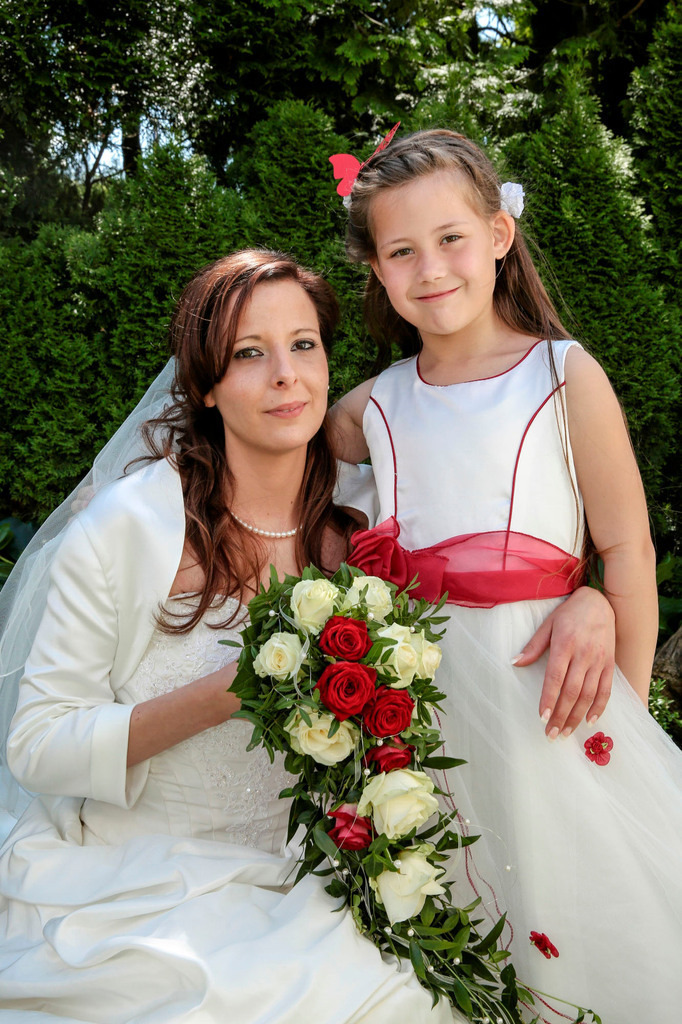 top-top.de Hochzeiten086 | Foto, Video, Fotografie, Videografie, Fotobox, DJ, Discjockey, Musik, Musikbox, Veranstaltung, Photobooth, Amazon, Ebay, Buchtipp, Bestseller, Autor, Verlag, Buch, Wesel, Hamminkeln, NRW, Dinslaken, Rees, Drohne, Hochzeit, Party, Fotobox, Wesel, Fotograf