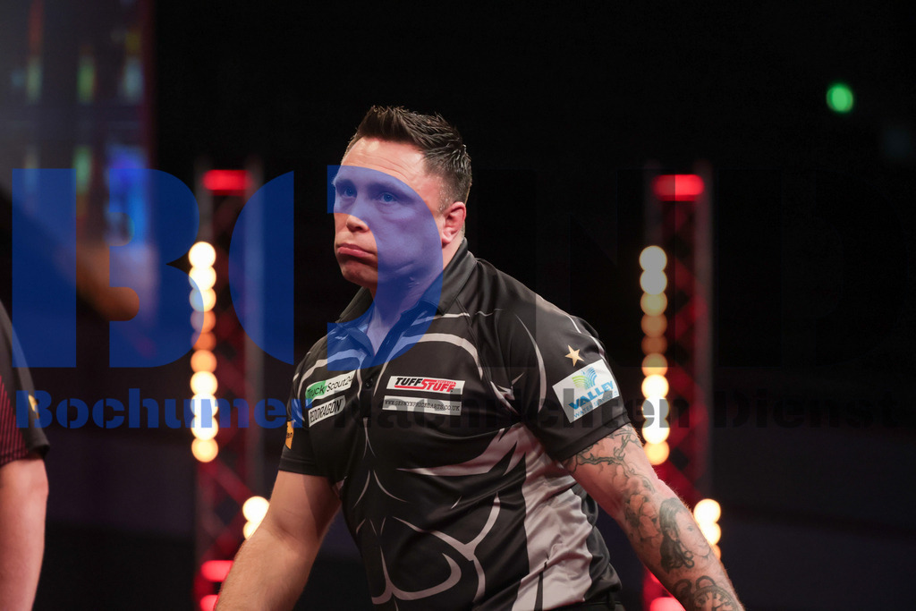  29.10.2023 - 
 | Sebastian Sendlak / Bochumer Nachrichtendienst (BOND) - PDC European Darts Championship: Viertelfinale {Persons shown} - Realisiert mit Pictrs.com