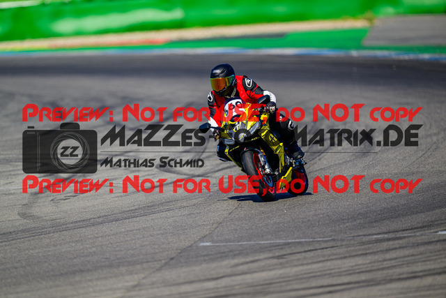 MaZZes_FotoMatrix_240520_6007705_8915 | INST