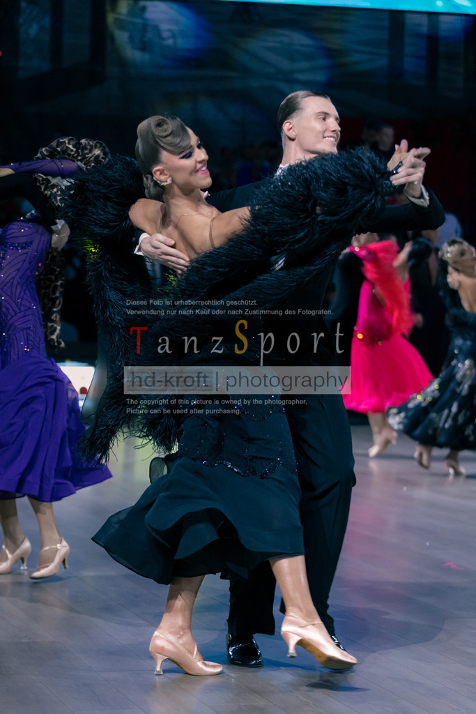 20251101_TGP_5642 | Tanzsportbilder, Standardtanz, Lateintanz, WDSF, DTV, LTVB, dancecomp, goc, hessen tanzt, blaues band der spree, walzer, tango, wiener walzer, slowfox, quickstepp, samba, rumba, cha-cha-cha, paso doble. jive, hd-kroft photography, turniertanzsport