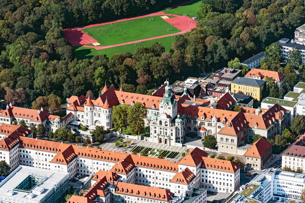 dr__0010374.jpg | MüNCHEN 18.09.2018 Museums- Gebäude- Ensemble Bayerisches Nationalmuseum in München im Bundesland Bayern, Deutschland. // Museum building ensemble Bayerisches Nationalmuseum in Munich in the state Bavaria, Germany. Foto: Daniel Reiter
