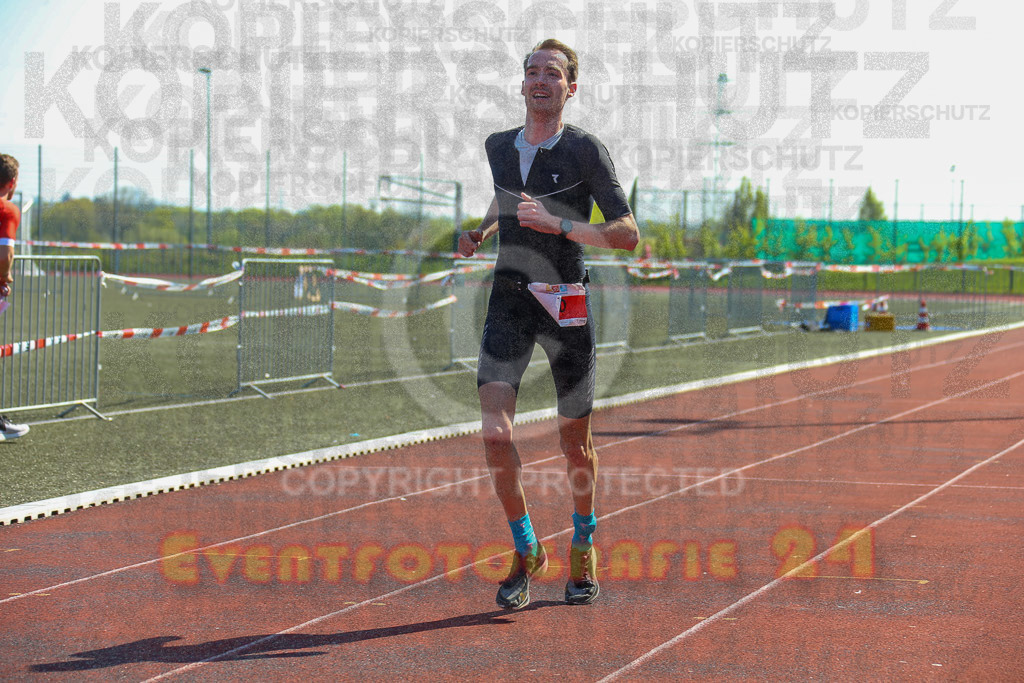 220424_1139_EX1_4840 | Sportfotografie im Rhein-Sieg Kreis, Köln, Bonn, NRW, Rheinland Pfalz, Hessen, etc. Unser Tätigkeitsfeld umfasst den Laufsport vom Volkslauf über den Marathon, Duathlon, Triathon bis zum Ultralauf wie Kölnpfad Ultra oder Schindertrail.