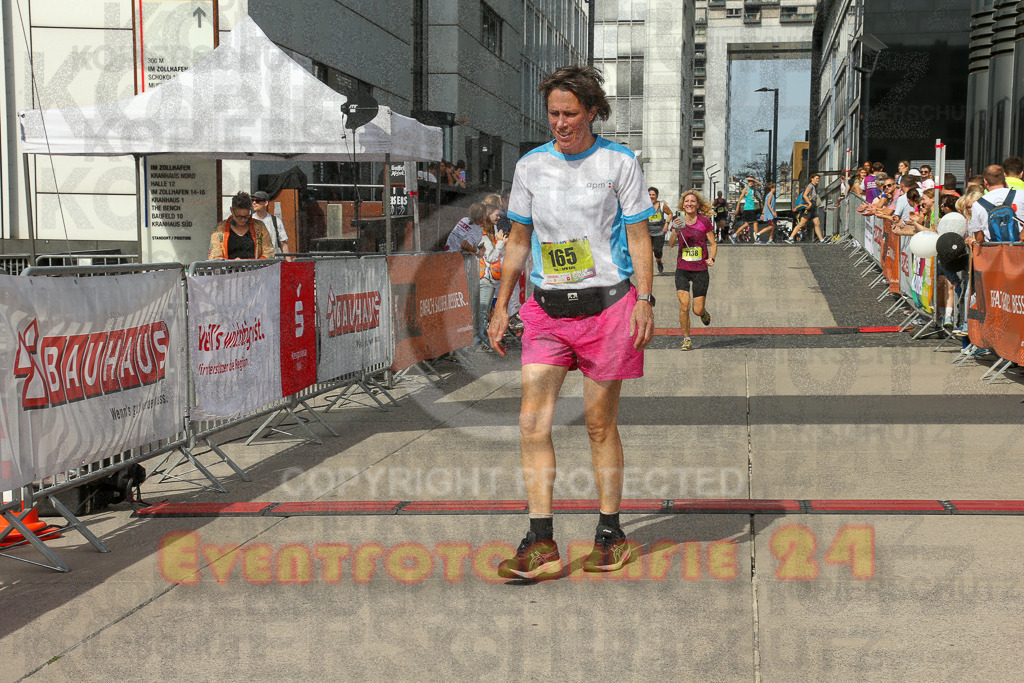250920_1339_EX1_6101 | Sportfotografie im Rhein-Sieg Kreis, Köln, Bonn, NRW, Rheinland Pfalz, Hessen, etc. Unser Tätigkeitsfeld umfasst den Laufsport vom Volkslauf über den Marathon, Duathlon, Triathon bis zum Ultralauf wie Kölnpfad Ultra oder Schindertrail.