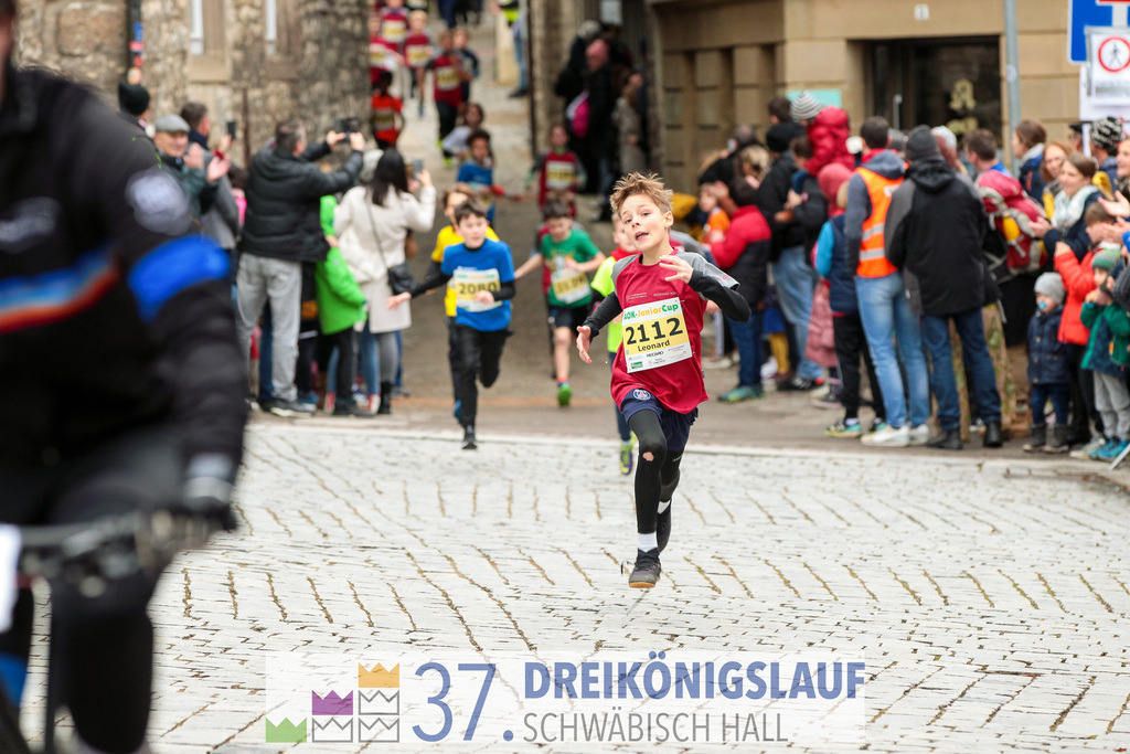 AOK JuniorCup 400m | 3Koenigslauf 2023 - Realisiert mit Pictrs.com