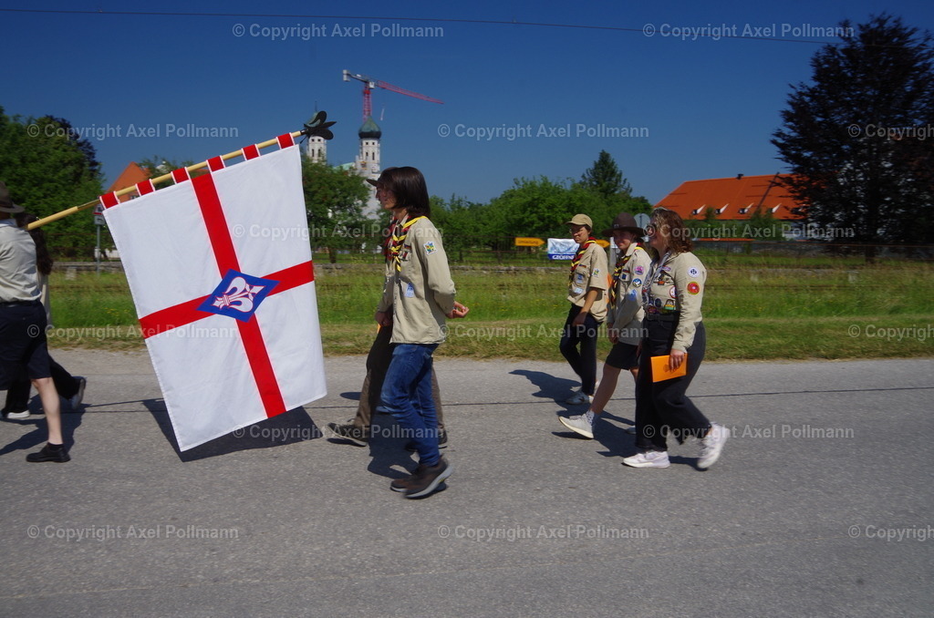 IMGP4339 | fotografiert von Axel PollmannLeonhardi Wallfahrt Benediktbeuern und Murnau, Fronleichnam, Fasching, Landschaft im Loisachtal und Benediktbeuern  - Realisiert mit Pictrs.com