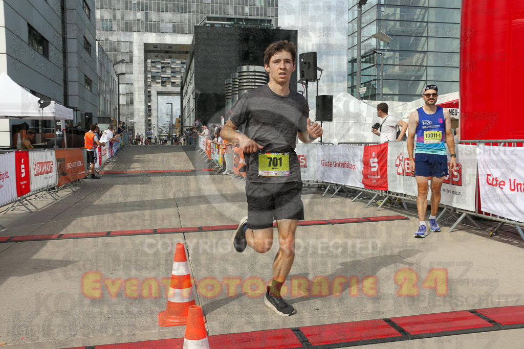 250920_1511_EX1_8519 | Sportfotografie im Rhein-Sieg Kreis, Köln, Bonn, NRW, Rheinland Pfalz, Hessen, etc. Unser Tätigkeitsfeld umfasst den Laufsport vom Volkslauf über den Marathon, Duathlon, Triathon bis zum Ultralauf wie Kölnpfad Ultra oder Schindertrail.
