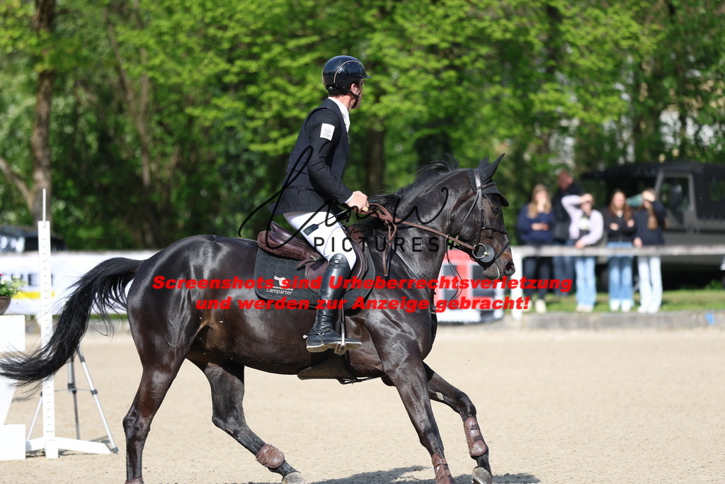 A40A2519 | lmwpictures - Realisiert mit Pictrs.com