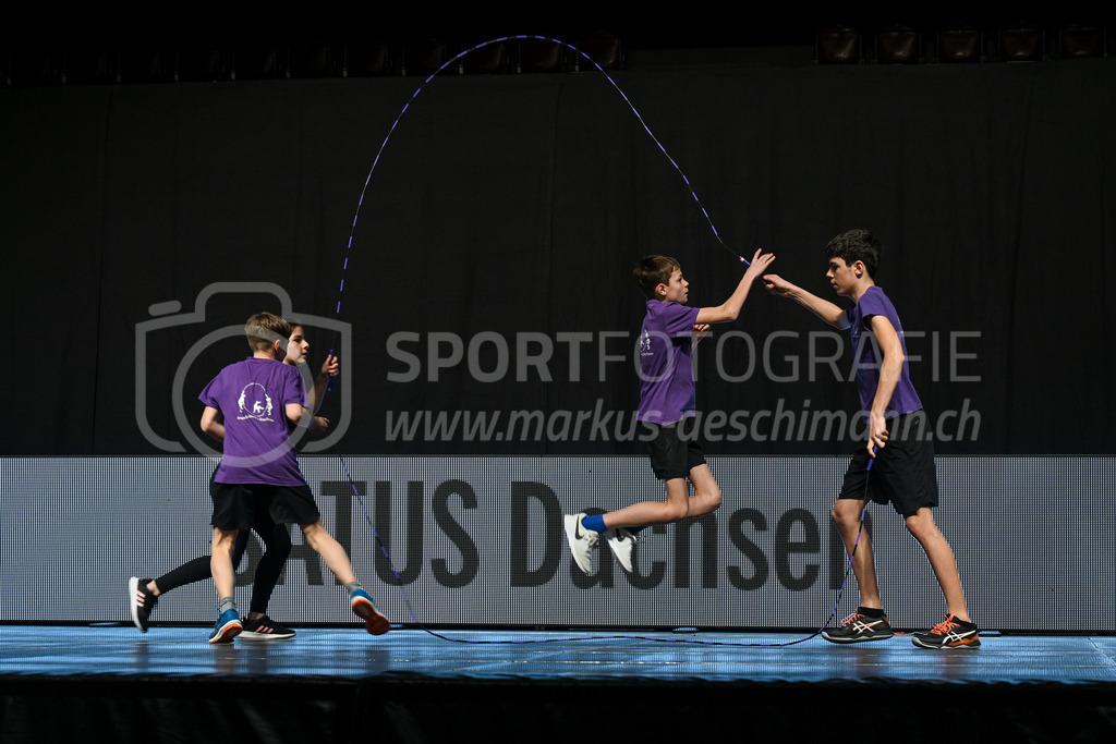Winterthurer Sportehrung - 23. Februar 2023 | Winterthurer Sportehrung
AXA Arena, Winterthur
Show-Einlage mit SATUS Dachsen (Rope Skipping).
Bild: Sportfotografie Markus Aeschimann | www.markus-aeschimann.ch - Realisiert mit Pictrs.com