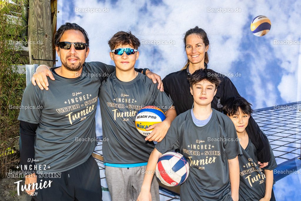 2024-00099923-Vater-Sohn-Turnier-2 | 09.05.2024; Berlin Foto: Gerold Rebsch - www.beachpics.de