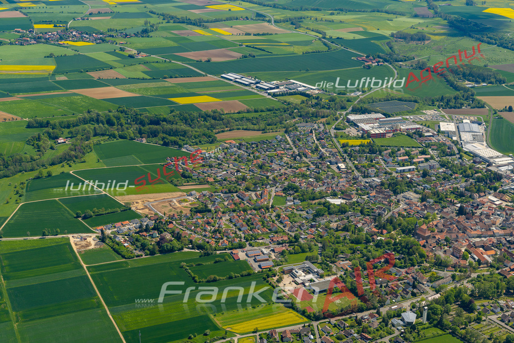 Aktuelles Luftbild von  Bad Rodach - Die Luftaufnahme wurde 2022 mittels UL-Flugzeug erstellt ( keine Drohne ) - hochauflösende Kamera-Systeme von  Canon -Beste Qualität - Für grossformatige Ausdrucke geeignet. Die Geschenkidee !