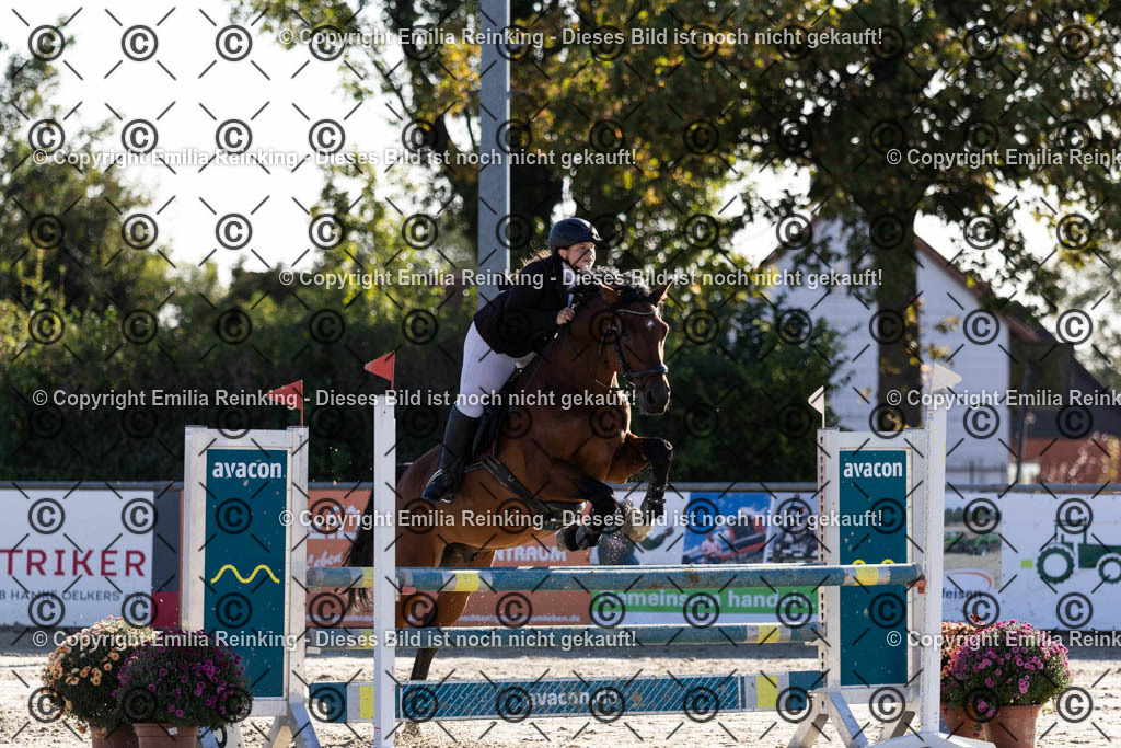 CL5A1121 | Emilia Reinking Fotografie - Realisiert mit Pictrs.com