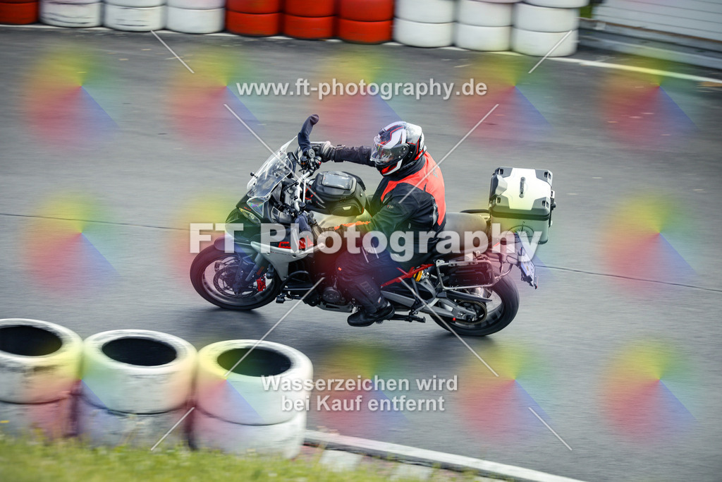 OBK_Mai_Justin_Uwe-10705 | Hier findet Ihr Bilder von Touristenfahrten auf der Nürburgring Nordschleife oder von anderen Veranstaltungen die ich besucht habe. Viel Spass beim Durch Schauen 