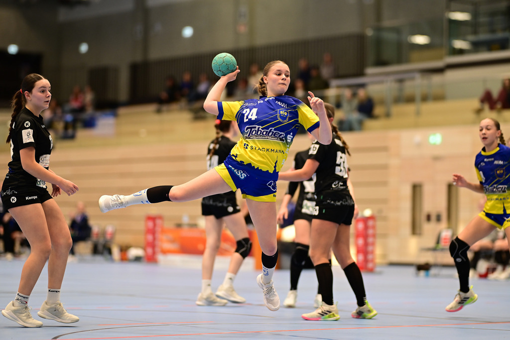 Handball I Juniorinnen I Saison 2025-2026 I Regionalliga I 9. Spieltag I Buxtehuder SV - TV Hannover-Badenstedt | Der Sportfotograf. - Realisiert mit Pictrs.com