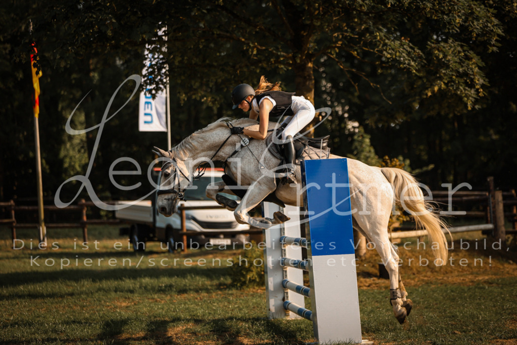 18.FrSpA00131 | Leoni Ertmer Photography - Realisiert mit Pictrs.com