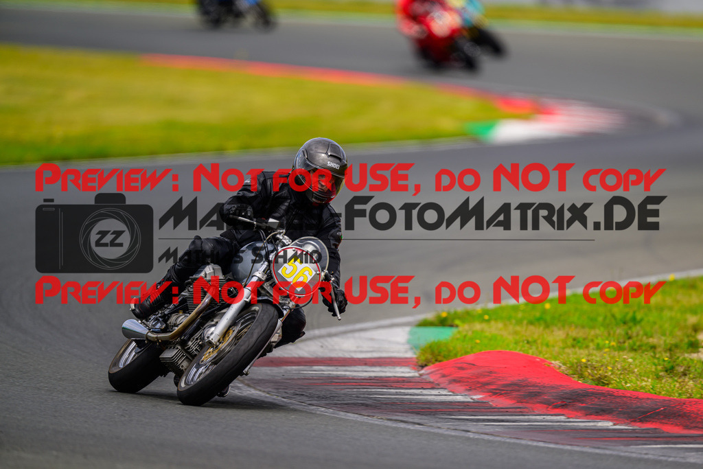 MaZZes_FotoMatrix_240724_6007705_9004 | GELB