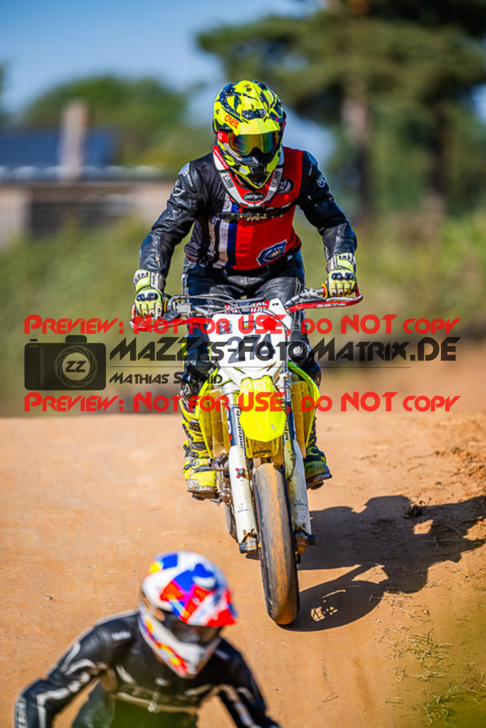 MaZZes_FotoMatrix_230916_1603 | S4