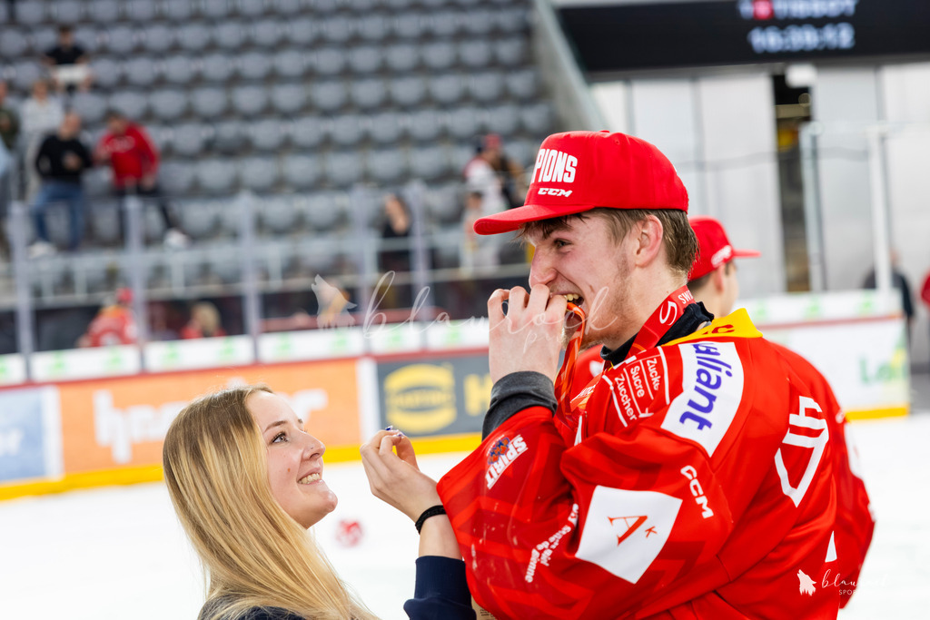 U21 Elit_EHCB vs GCK Lions _5-245 | Sportbilder, Sportfotograf, Hochzeits- und Eventfotografin, Flugshows, Portraits und Tiershooting, Aviation, Downhill, Nationalleague, Swissleague, International