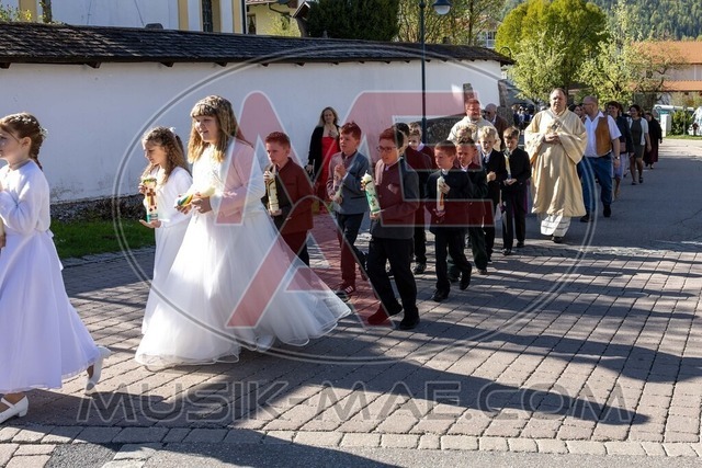 MAE-pic_3076 | Der online Fotoshop des Inzeller Fotografen MAE - Marc Anton Eicher. Hier können Sie ihre Fotos und Stockfotos online bestellen als Download oder als Ausdruck, der ihnen bequem nach Hause geschickt wird.
Ihr Marc Anton Eicher - der Inzeller Fotograf - Realisiert mit Pictrs.com
