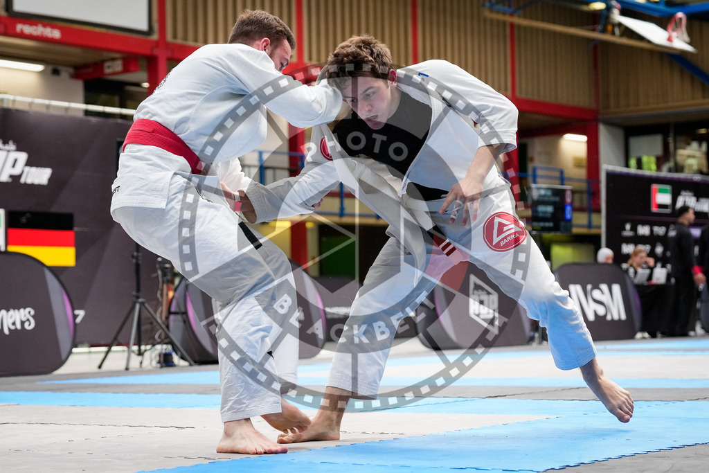 20250920PBB3324 | Athletes compete during the AJP Tour Hamburg International Jiu-Jitsu Championship, on September 20, 2025 in Hamburg, Germany. © Chiara Dazi / photoblackbelt