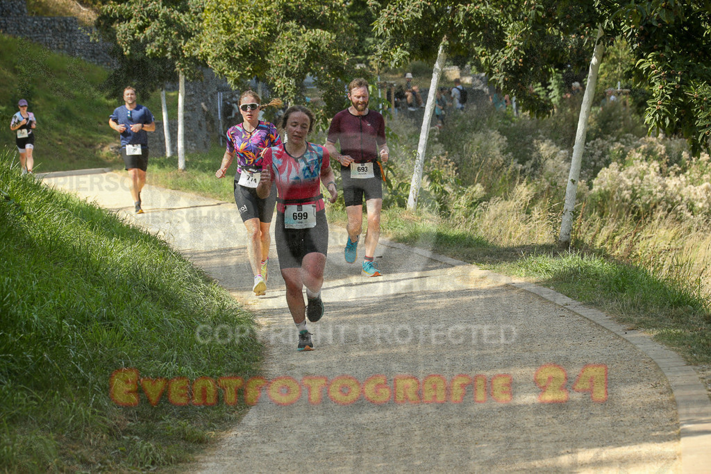 250824_1449_EX1_7683 | Sportfotografie im Rhein-Sieg Kreis, Köln, Bonn, NRW, Rheinland Pfalz, Hessen, etc. Unser Tätigkeitsfeld umfasst den Laufsport vom Volkslauf über den Marathon, Duathlon, Triathon bis zum Ultralauf wie Kölnpfad Ultra oder Schindertrail.