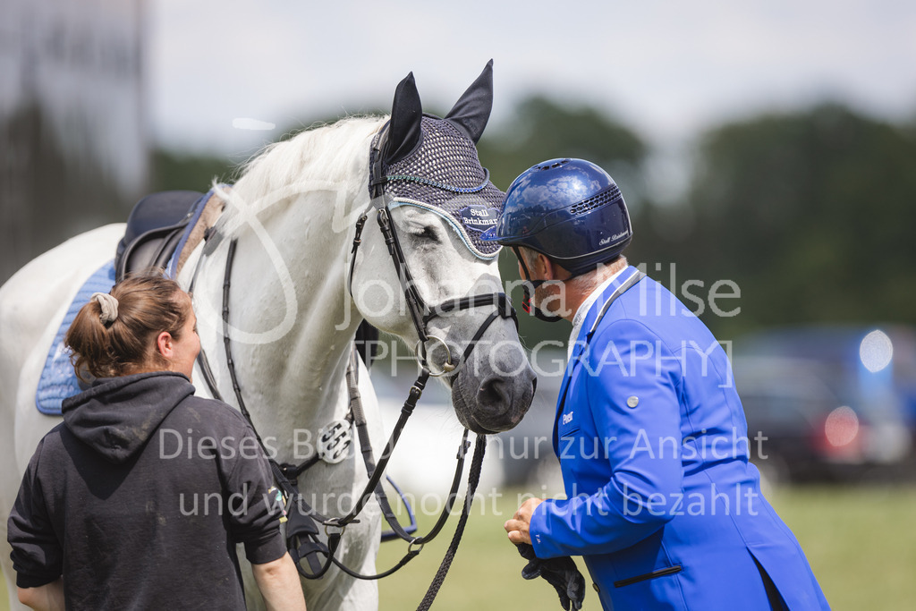 220611_LüPfSpTa_GroßerPreis-601 | Lützower Pferdesporttage
Springprfg.Kl.S m.St.**
Großer Preis
11.06.2022