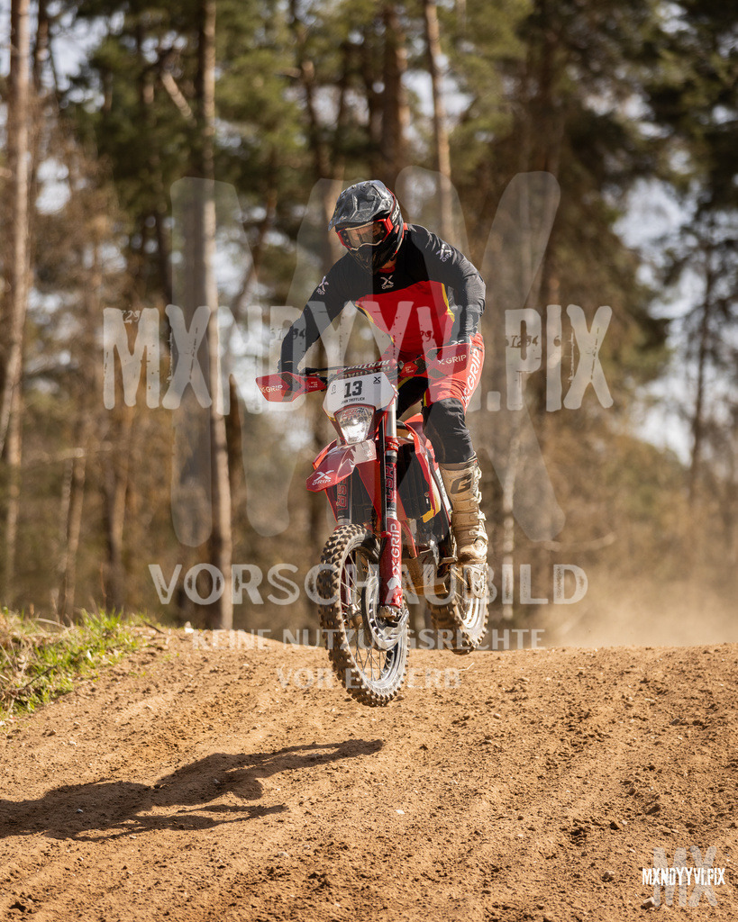 866A2816 | mxndyyvipix