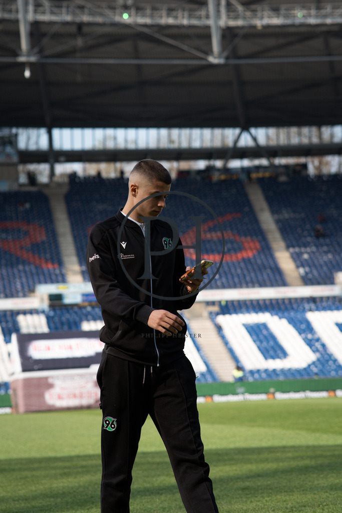 H96_BTSV-58 | Philipp-Heist - Realisiert mit Pictrs.com