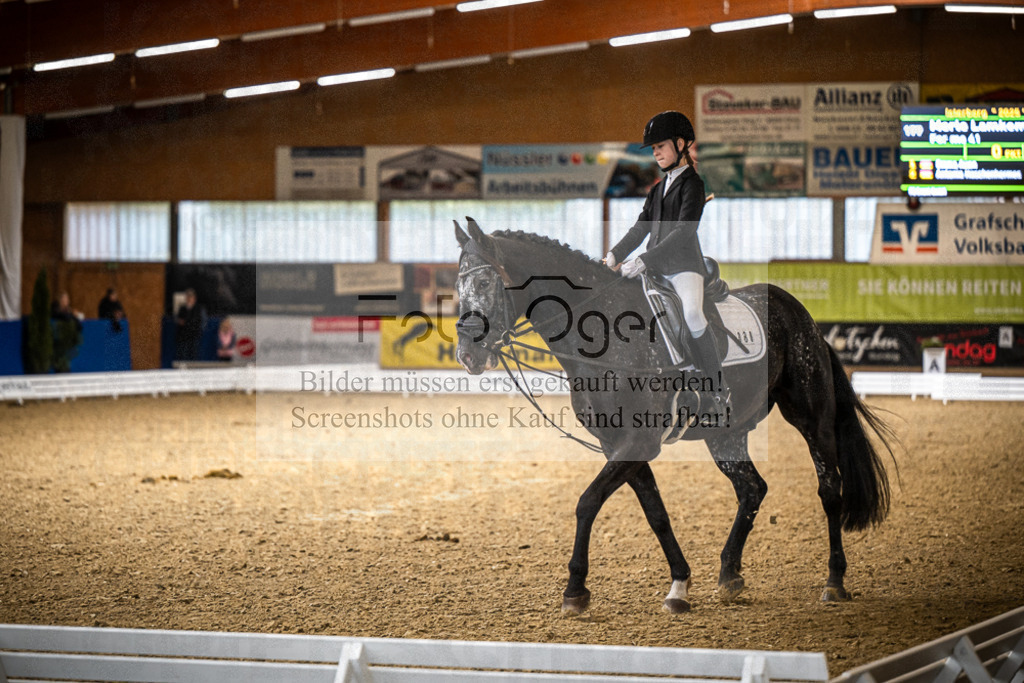 DOS_0309 | Entdecke hochwertige Reitturnierfotos von Foto Oger. Professionell, emotional und authentisch – jetzt Lieblingsmomente im Shop bestellen.Deutschlandweite Turnierfotografie. - Realisiert mit Pictrs.com
