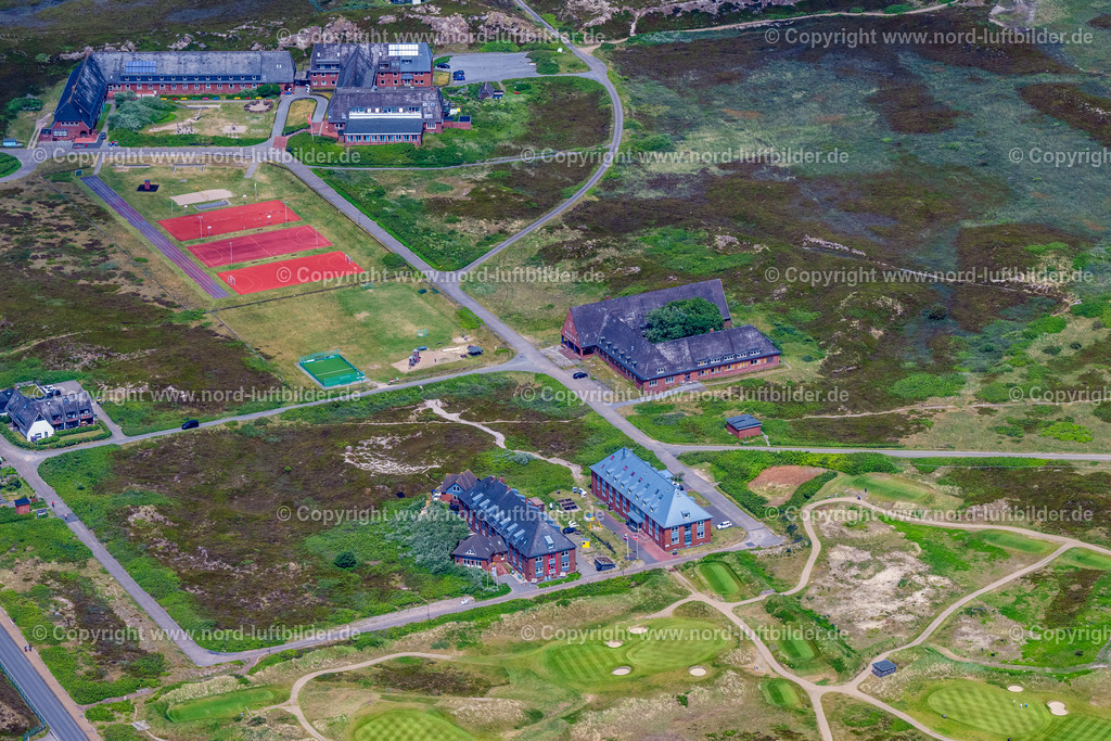 Sylt_Hörnum_DJH_Jugendherberge_Fünf_Stäte_Heim_ELS_4137130625 | HöRNUM (SYLT) 13.06.2025 Gebäude der Jugendherberge " Pidder-Lüng " in Hörnum (Sylt) auf der Insel Sylt im Bundesland Schleswig-Holstein, Deutschland. Weiterführende Informationen bei: Jugendherberge Hörnum. // Building the hostel " Pidder-Lueng " in Hoernum (Sylt) at the island Sylt in the state Schleswig-Holstein, Germany. Further information at: Jugendherberge Hoernum. Foto: Martin Elsen