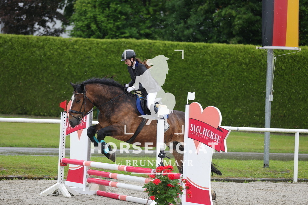 0P6A7826 | Willkommen bei Brunnmayr - Design & Fotografie – Ihrem Spezialisten für Reitturniere und Pferdeveranstaltungen in Oberösterreich, Salzburg und Bayern! Seit über 17 Jahren sind wir leidenschaftlich dabei.