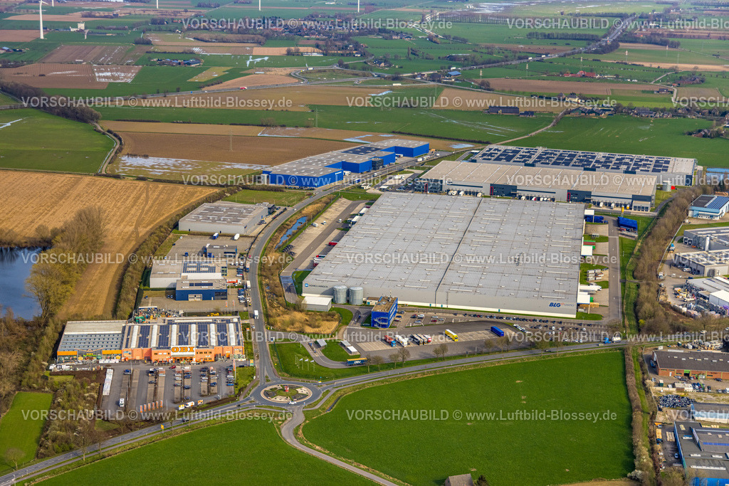 Emmerich240313594 | Luftbild, Gewerbegebiet NettPark Weseler Straße mit BLG Handelslogistik, Fiege Logistik Erweiterungsbau, Klein-Netterden, Emmerich am Rhein, Nordrhein-Westfalen, Deutschland