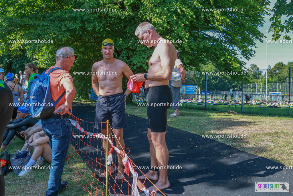 AR7_8855 | Karlsfeld Triathlon 2025 #karlsfeldtriathlon #karlsfeldtriathlon2025  #karlsfeldrace  #yourpictrs #triathlon_karlsfeld #tsveintrachtkarlsfeld #sportshot_your_pictrs @Sportshotphotography @Triathlon Karlsfeld - TSV Eintracht Karlsfeld Triathlon Copyright: www.sportshot.de