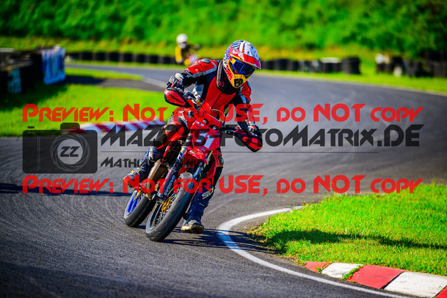 MaZZes_FotoMatrix_240512_6021986_0140 | ROOKIES