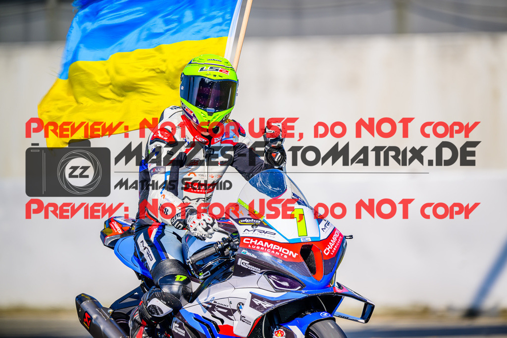 MaZZes_FotoMatrix_240901_6007705_8755 | SBK