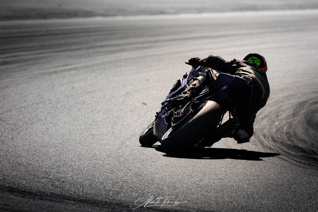 Ducati Trackday Hockenheimring 2026 | Entdecken Sie die faszinierende Welt von Alexander Tschuncky Arts: Kreative Fotografie, atemberaubende Automobilkunst und hochwertiger Bilderdruck. Lassen Sie sich inspirieren! - Realisiert mit Pictrs.com