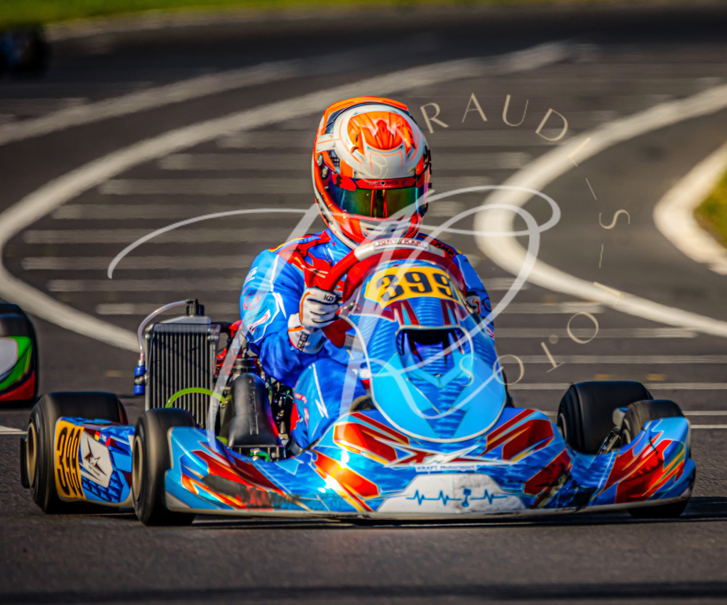 5EC22F59-F026-4CDE-B57C-6954B7BDA8E0 | traudl_s_fotos