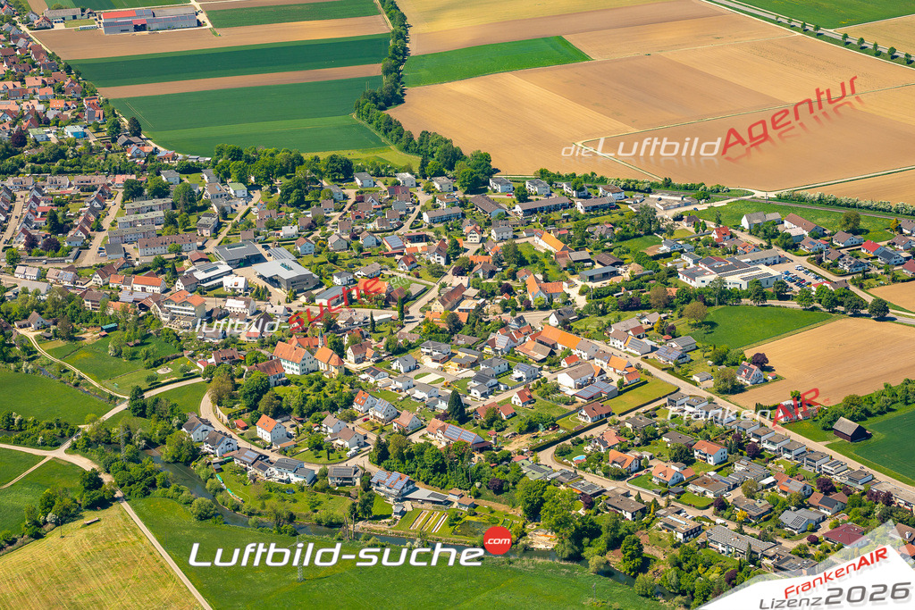 Echenbrunn Gundelfingen an der Donau Bild- Das Luftbild wurde 2025 vom UL-Flugzeug heraus erstellt ( keine Drohne ) - Hochauflösende Luftaufnahme -Nicht vergleichbar mit Google Maps oder Satelittenbilder- Die Geschenkidee !Mit Lizenz und Bildrechte bestellbar
