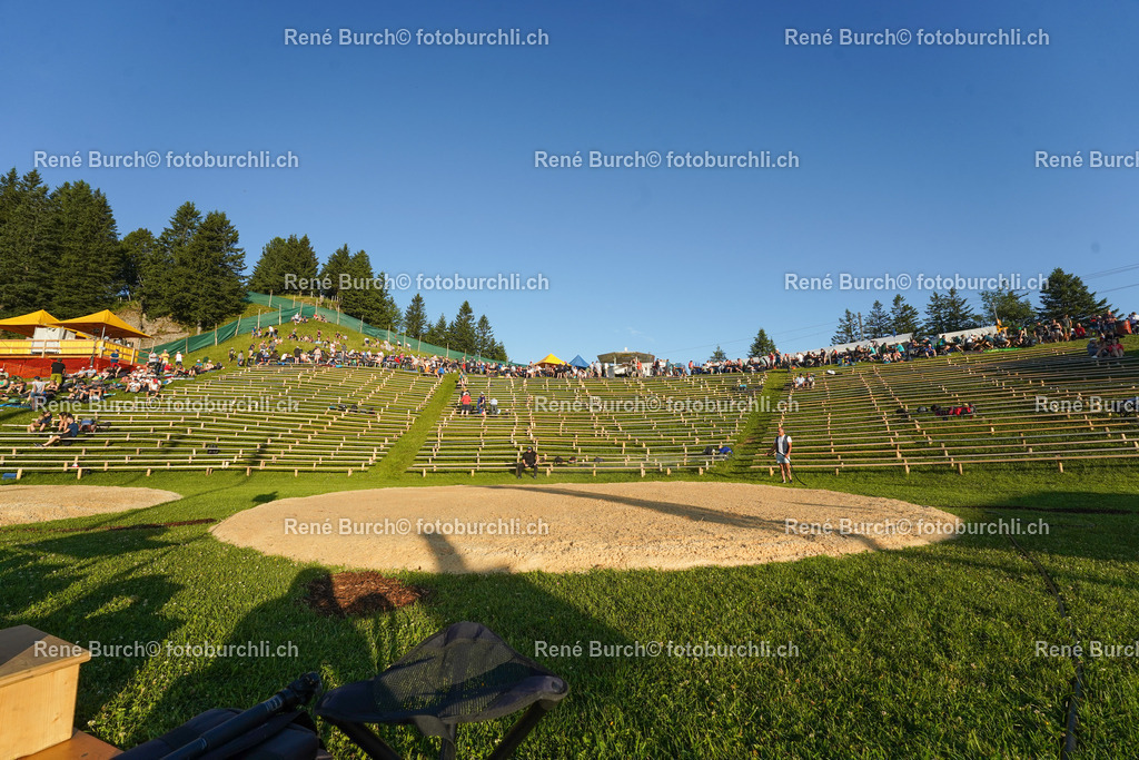 DSC00587 | René Burch leidenschaftlicher Fotograf aus Kerns in Obwalden.  Hier finden sie Sport, Landschaft und Natur Fotografie.
 - Realisiert mit Pictrs.com