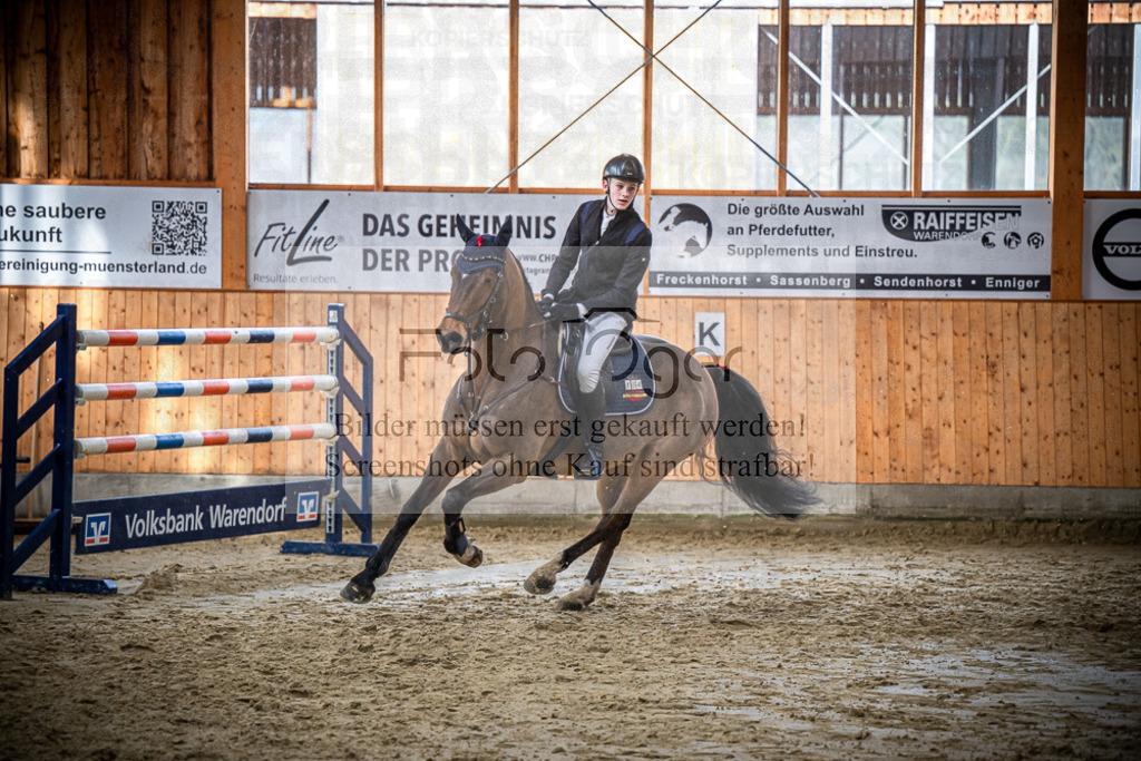 DOS_1386 | Entdecke hochwertige Reitturnierfotos von Foto Oger. Professionell, emotional und authentisch – jetzt Lieblingsmomente im Shop bestellen.Deutschlandweite Turnierfotografie. - Realisiert mit Pictrs.com