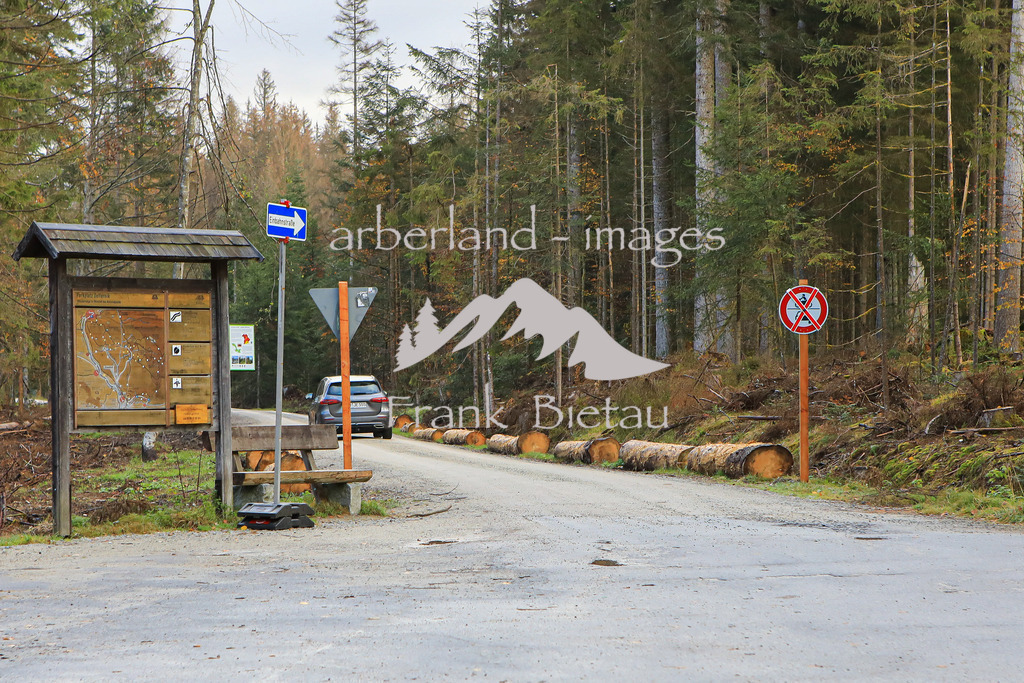 OE7A3270 | Umleitung für Anwohner über den Weg Richtung Schwellhäusl