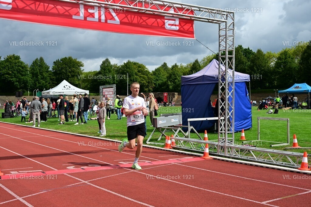 2026-08-23_Sparkassenlauf_HM_RM_001872 | Die Fotografen - Realisiert mit Pictrs.com