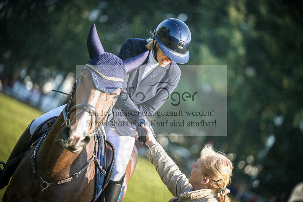 DOS_0003 | Entdecke hochwertige Reitturnierfotos von Foto Oger. Professionell, emotional und authentisch – jetzt Lieblingsmomente im Shop bestellen.Deutschlandweite Turnierfotografie. - Realisiert mit Pictrs.com